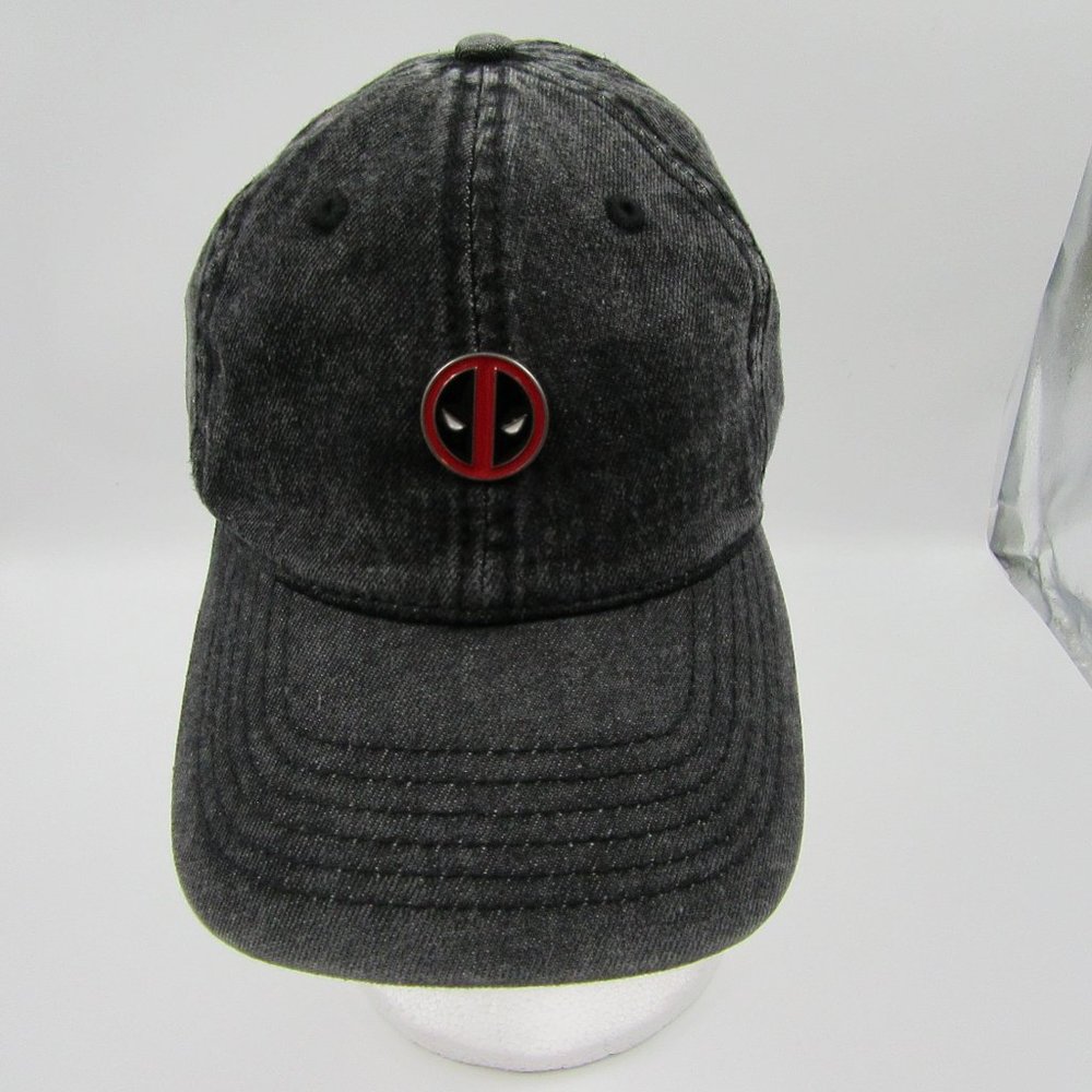 Deapool Marvel Comics Metal Pin Strap Back Hat Cap